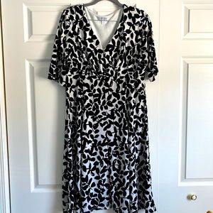 London Times Black & White Dress 14